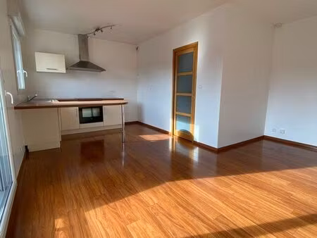 appartement 1 chambre dans résidence avec ascenseur