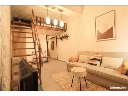 studio 1 pièce 30 m²