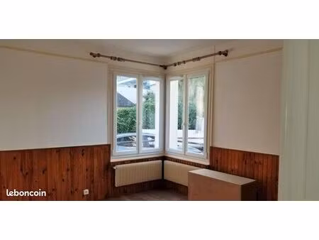 studio 1 pièce 33 m²