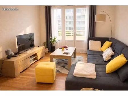 appartement 74 m2 meublé deux chambres avec garage