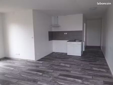 f3 de plain pied proximite bourg