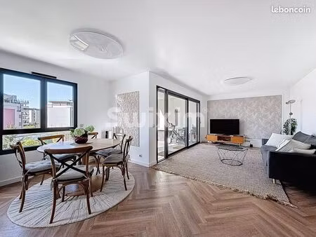 appartement 4 pièces 110 m²