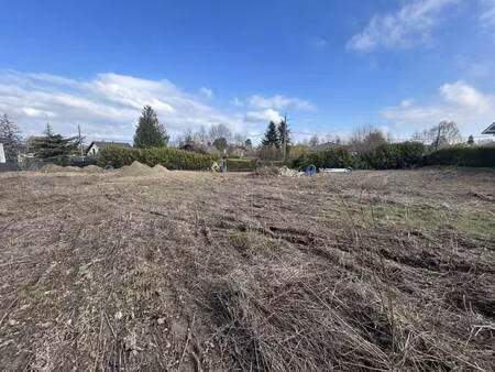 terrain constructible viabilisé à vendre