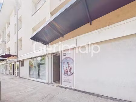 local commercial à vendre