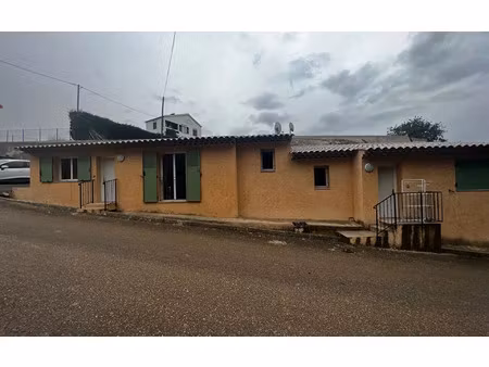 location appartement  23.94 m² t-1 à carros  657 €