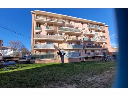 appartement manosque 55.46 m² t-3 à vendre  44 000 €