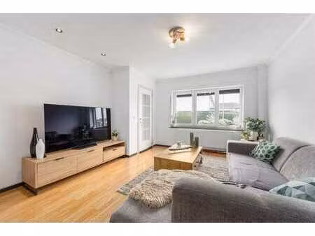 maison mitoyenne à vendre à baasrode