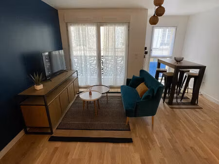 centre-ville / appartement t2 meuble