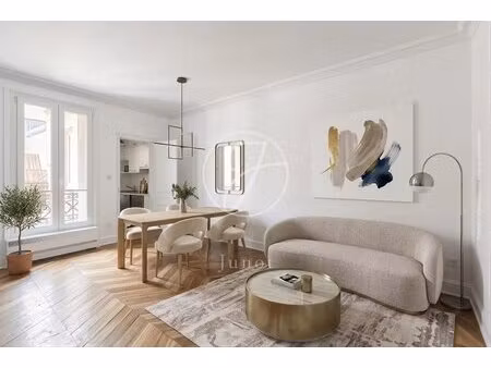 paris 18e - capron - studio à vendre - 26 15m² carrez - calme - lumière.