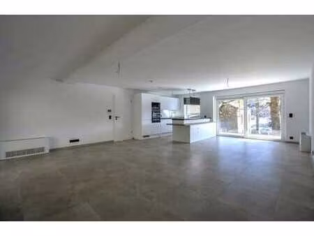 appartement 2ch neuf avec terrasse plein sud  parking & cave