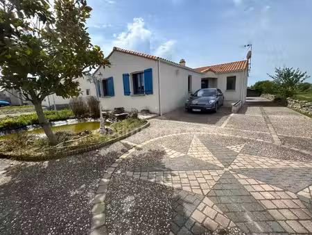 maison plain-pied 119 m² – 3 chambres – terrain 2001 m² – dpe performant