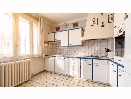 maison t6 double garage quartier prémartine / jardin des