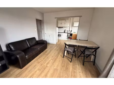 location appartement  m² t-2 à limoges  520 €