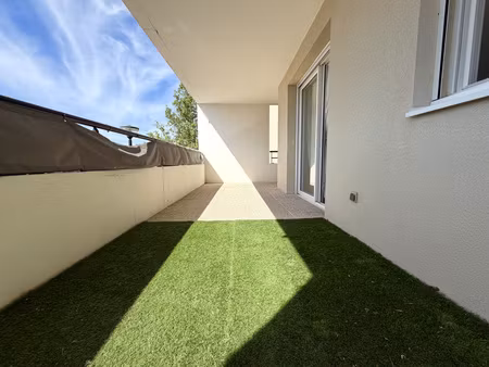 appartement t3 55 m2 + terrasse 20 m2 miramas