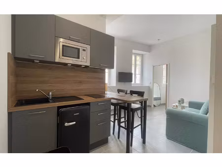 location appartement  m² t-2 à toulouse  699 €