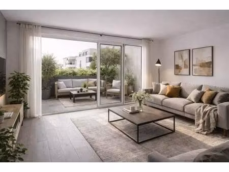 3 pieces lumineux avec terrasse