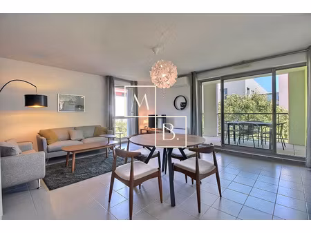 a louer ovalie magnifique t4 meublé 83 m2 loggia + parking