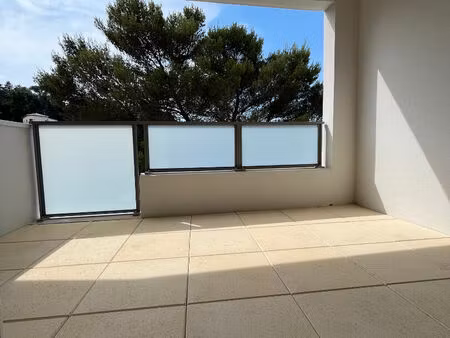 appartement nimes 2 pièce(s) 39.35 m2 avec terrasse