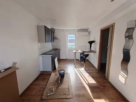 bel appartement 1 chambre de 35m² avec terrasse et parking !