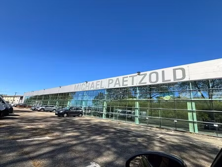 location bureaux 250 m² à 790 m²