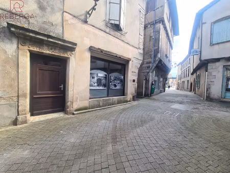 à louer local professionnel de 46 m2 centre de labruguiè