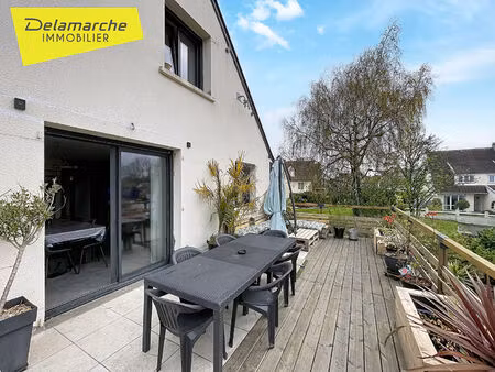 a vendre maison sur sous-sol bréhal 6 pièces - 5 chambres