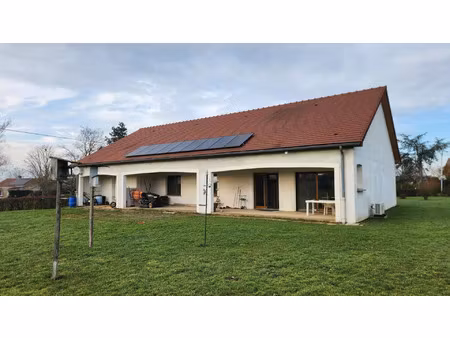 vente maison 5 pièces 134 m² pouilloux (71230)