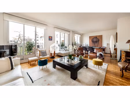 proche levallois - 6 pièces - 123 m²