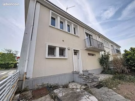 maison 2 pièces 61 m²