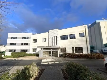 bien professionnel à louer à zwijnaarde € 11.442 (lnfi3) - cd-vastgoed bvba | zimmo