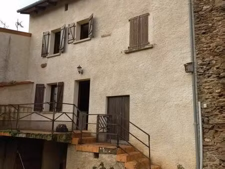 maison de village à puech lascazes (12300)