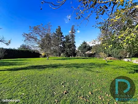 terrain 1343 m² saint-cyr-sur-menthon