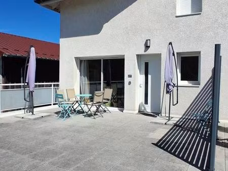 location appartement 70m2 avec terrasse