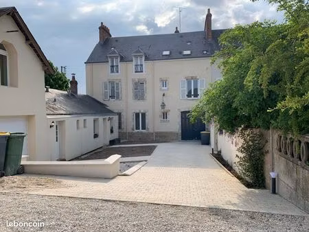 à louer f1 bis fbg bannier