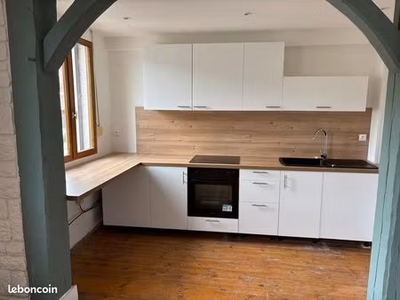 appartement t3 non meublé – 71 m² – grand-couronne