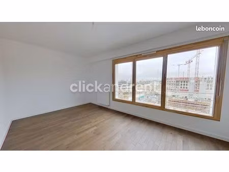 studio 1 pièce 32 m²
