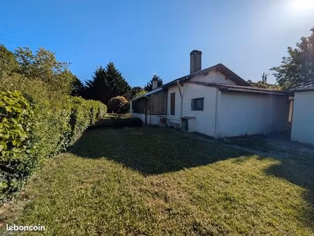 charmante maison dans quartier calme et arboré