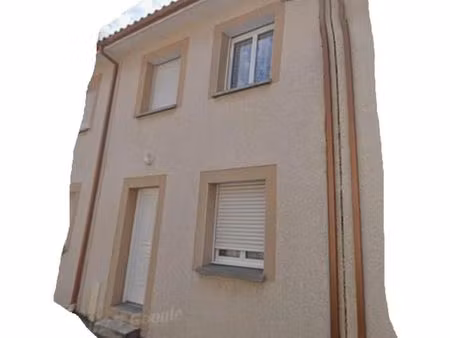 maison t3 75m²-terrasse+jardinet-garage