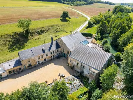 moulin 16 pièces 999 m²