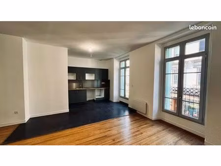 appartement t5 centre-ville