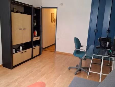 part loue rue lascrosse studio