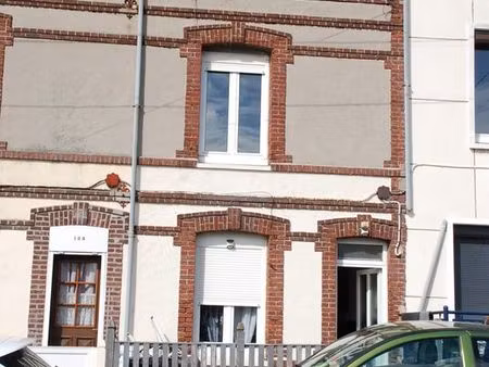 maison 5 pièces 77 m²