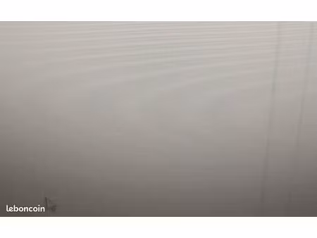 a louer petit entrepôt environ 10m2