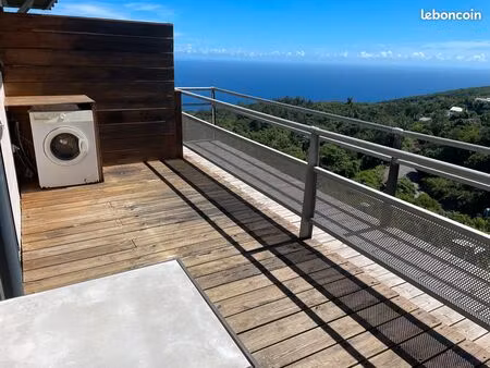 à louer – t1 bis meublé avec vue mer – la possession (hauts de la ravine à malheur)