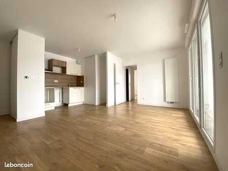 appartement 3 pièces 55 m²