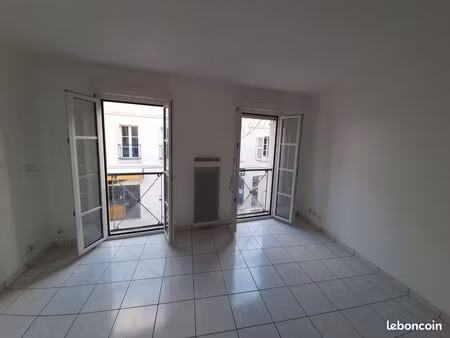 studio 1 pièce 23 m²