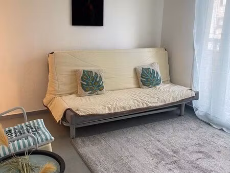 studio meublé 19 m² avec balcon – lyon 7e (résidence lombard)