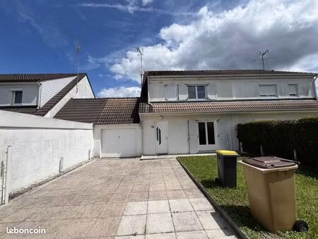 maison 4 pièces 95 m²