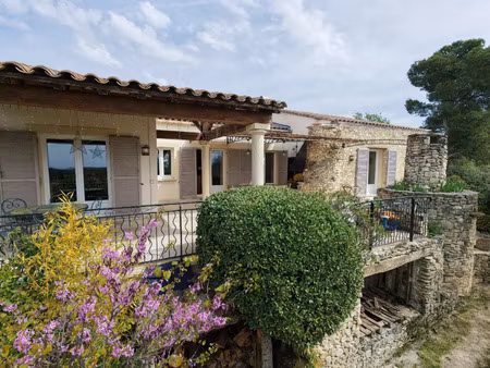 vente maison 8 pièces 206 m² venasque (84210)