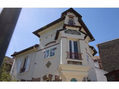 location maison  253.84 m² t-1 à choisy-le-roi  710 €